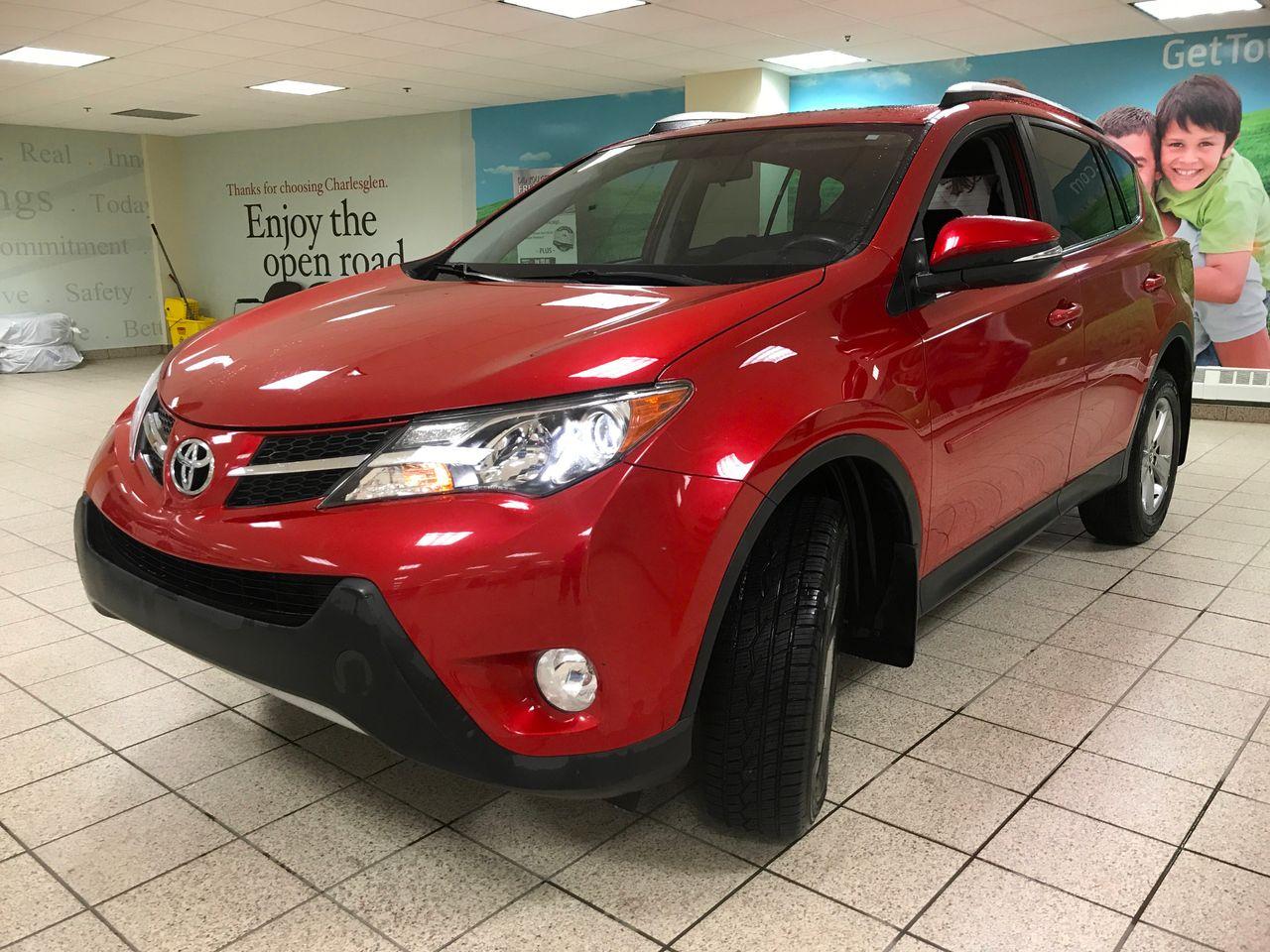 2015 Toyota RAV4 XLE-1