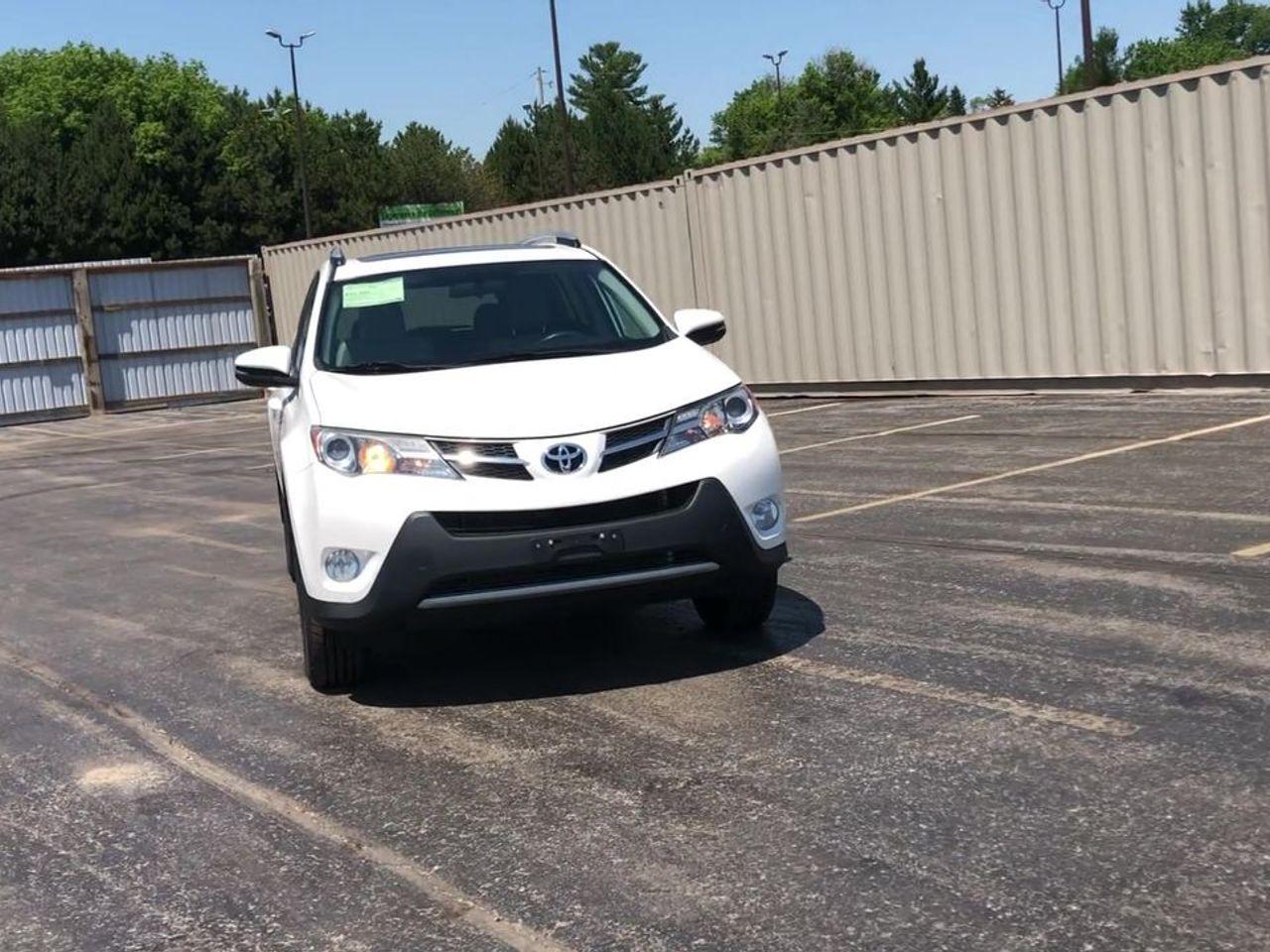2015 Toyota RAV4 XLE-2