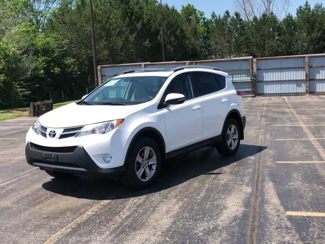 2015 Toyota RAV4 XLE-3