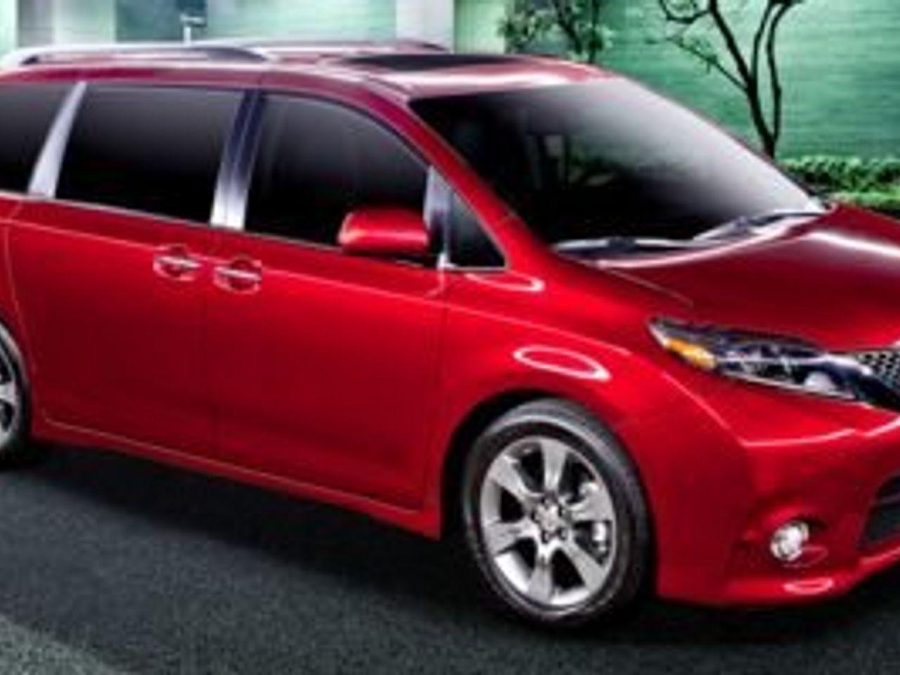 2015 Toyota Sienna SE-0