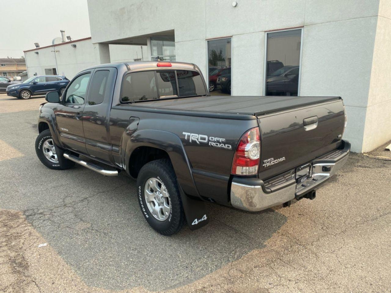 2015 Toyota Tacoma V6-2