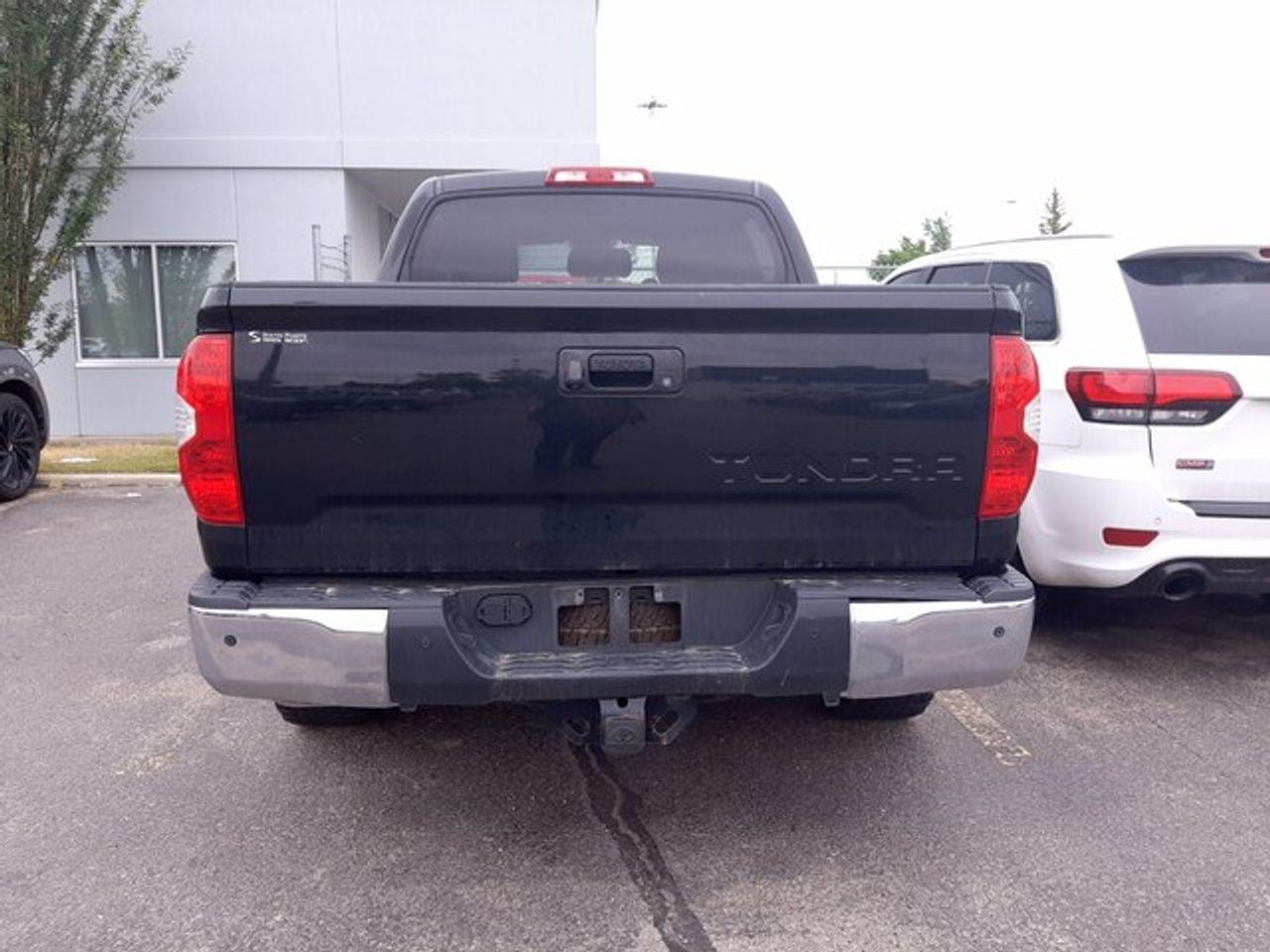 2015 Toyota Tundra SR5-2