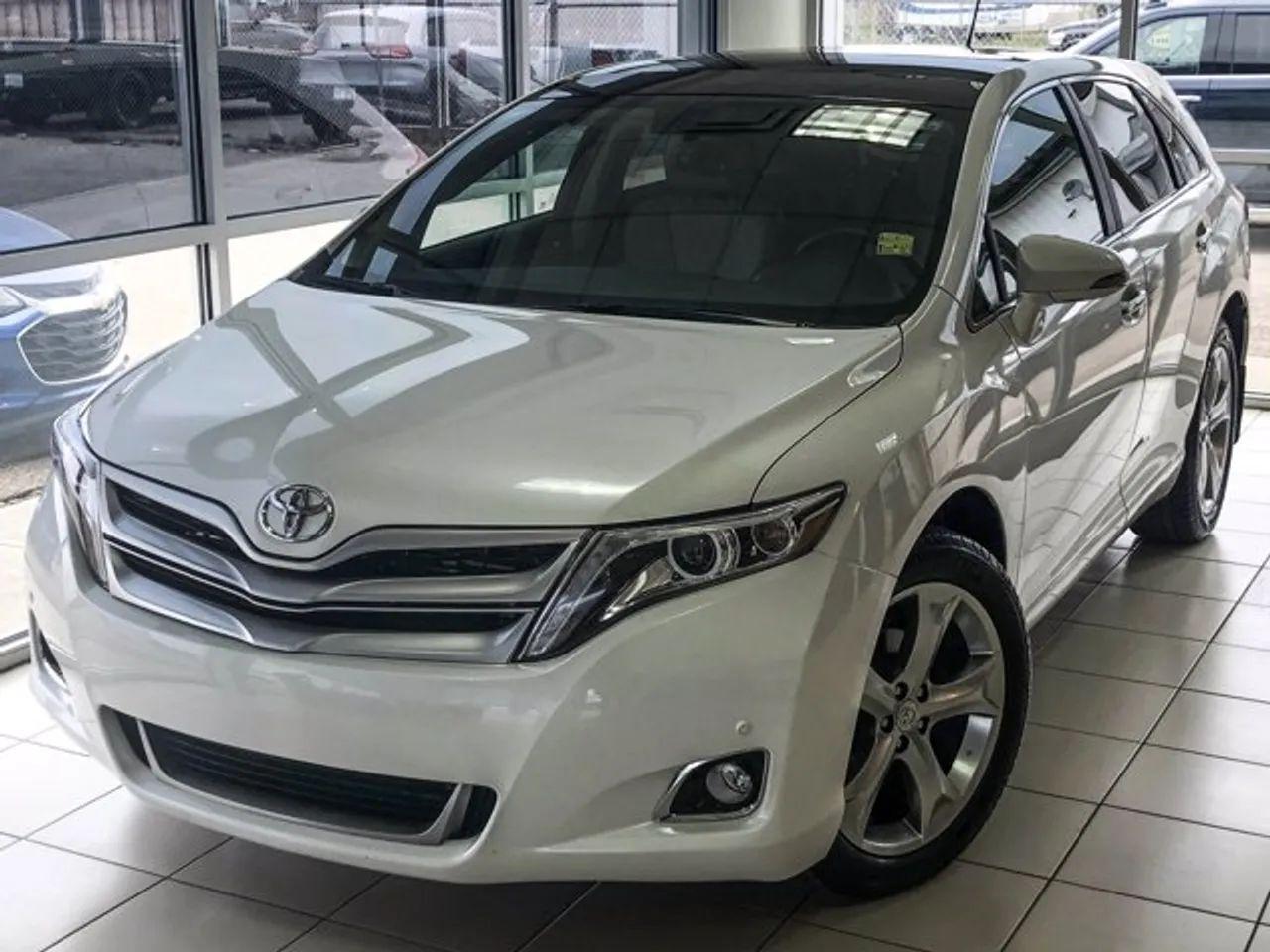 2015 Toyota Venza XLE Limited-2