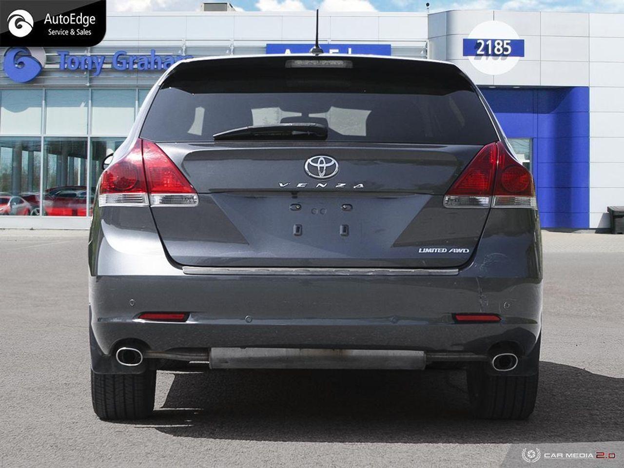 2015 Toyota Venza XLE-4