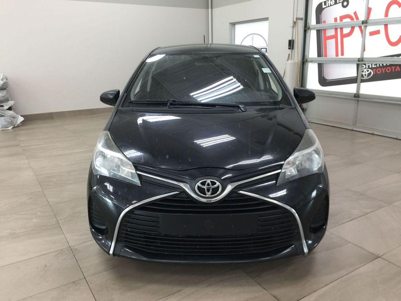 2015 Toyota Yaris SE-1