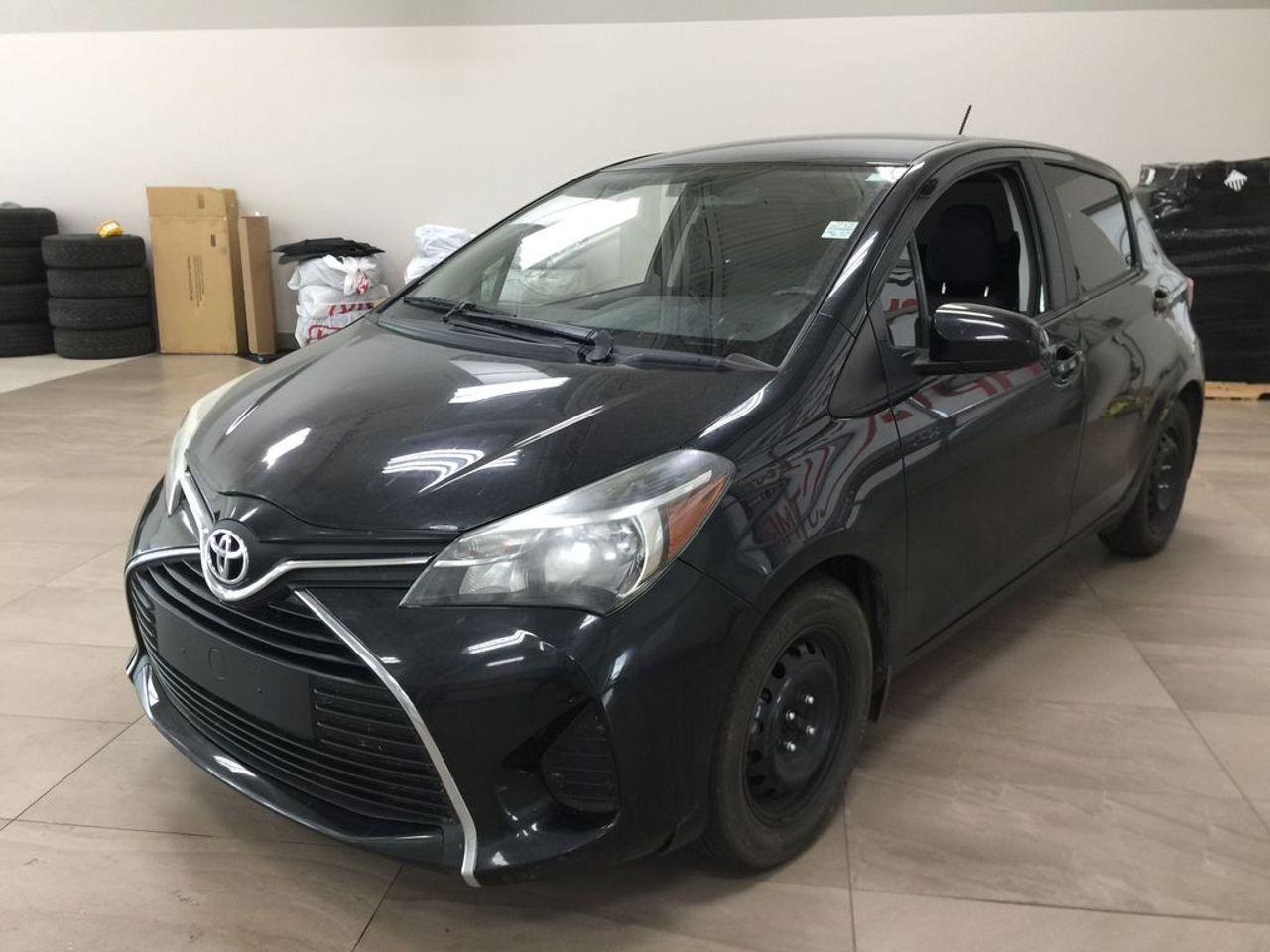 2015 Toyota Yaris SE-2