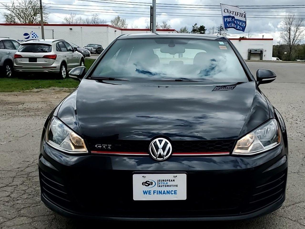 2015 Volkswagen GTI -1