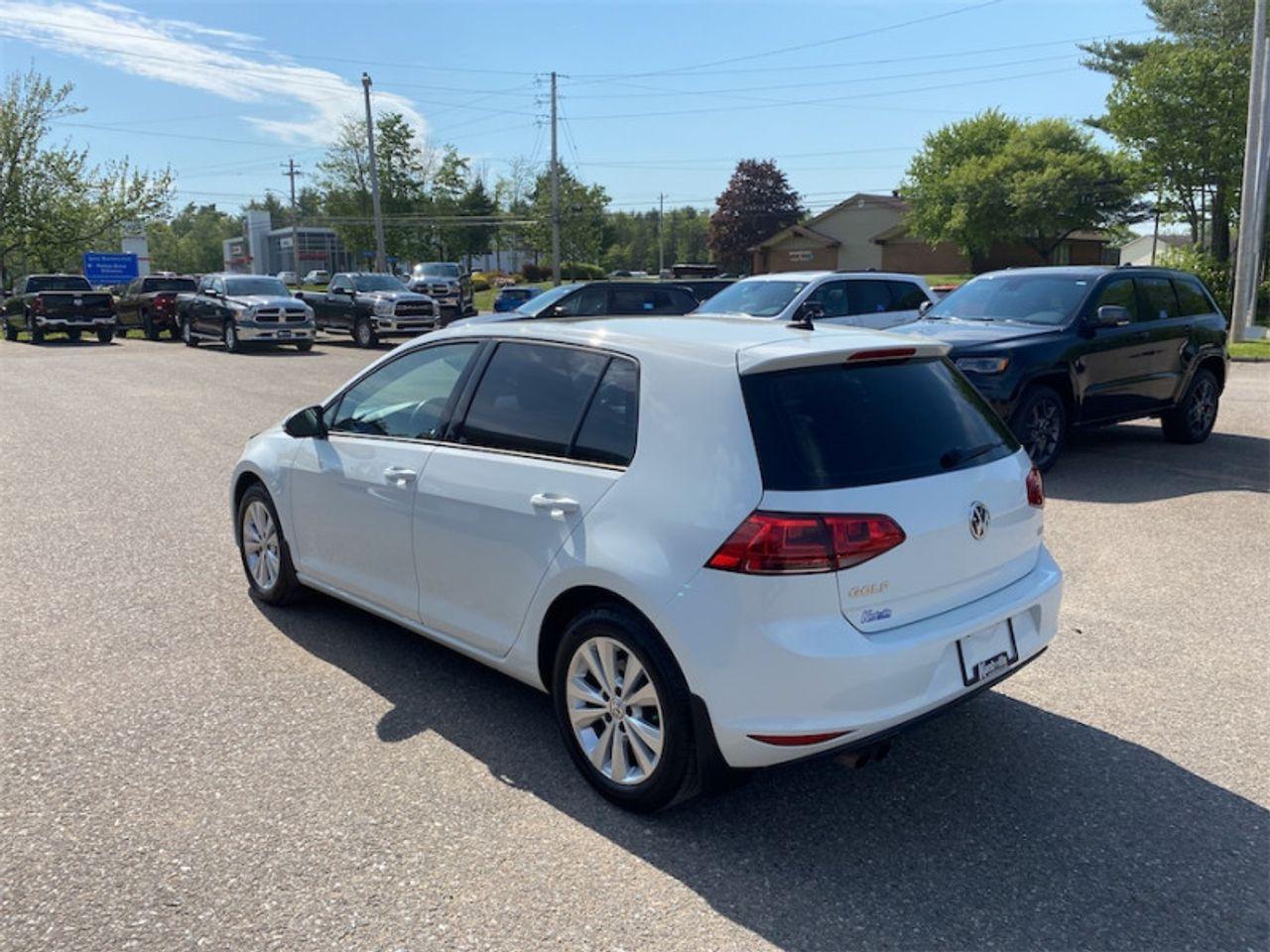 2015 Volkswagen Golf -4
