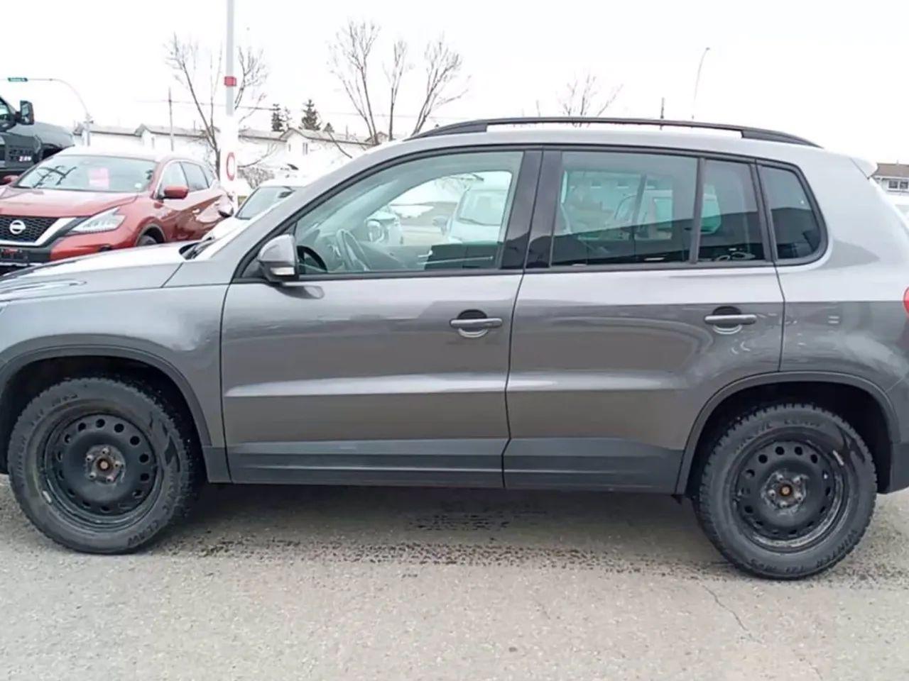 2015 Volkswagen Tiguan Trendline-4