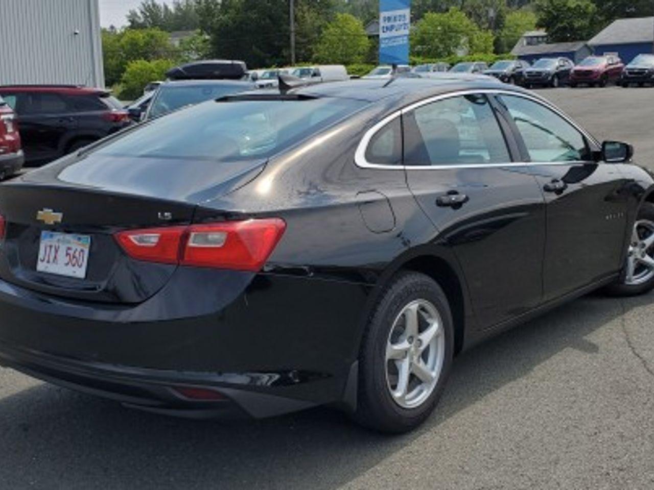 2016 Chevrolet Malibu LS-4