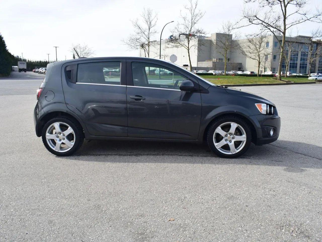 2016 Chevrolet Sonic LT-4