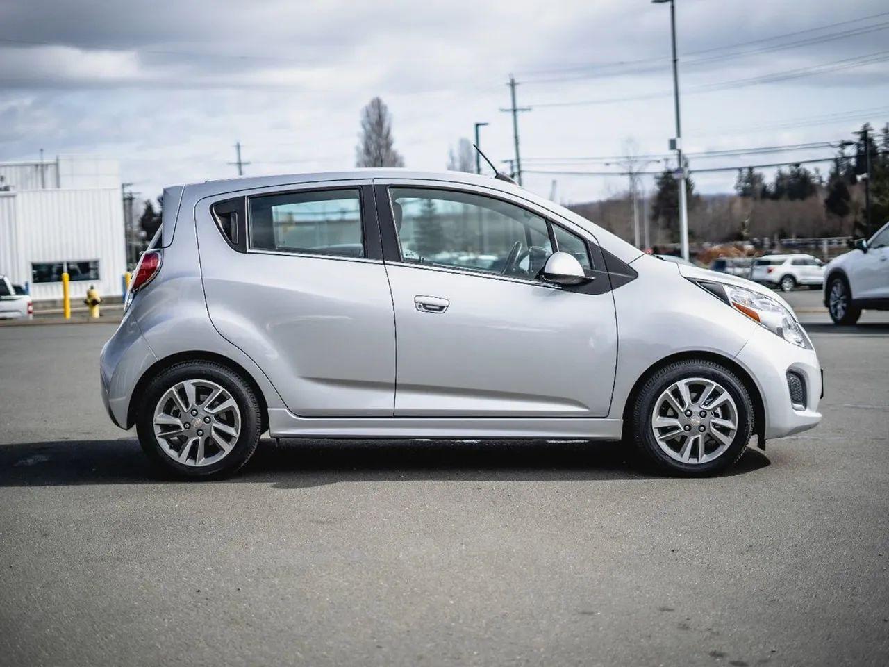 2016 Chevrolet Spark EV 2LT-3