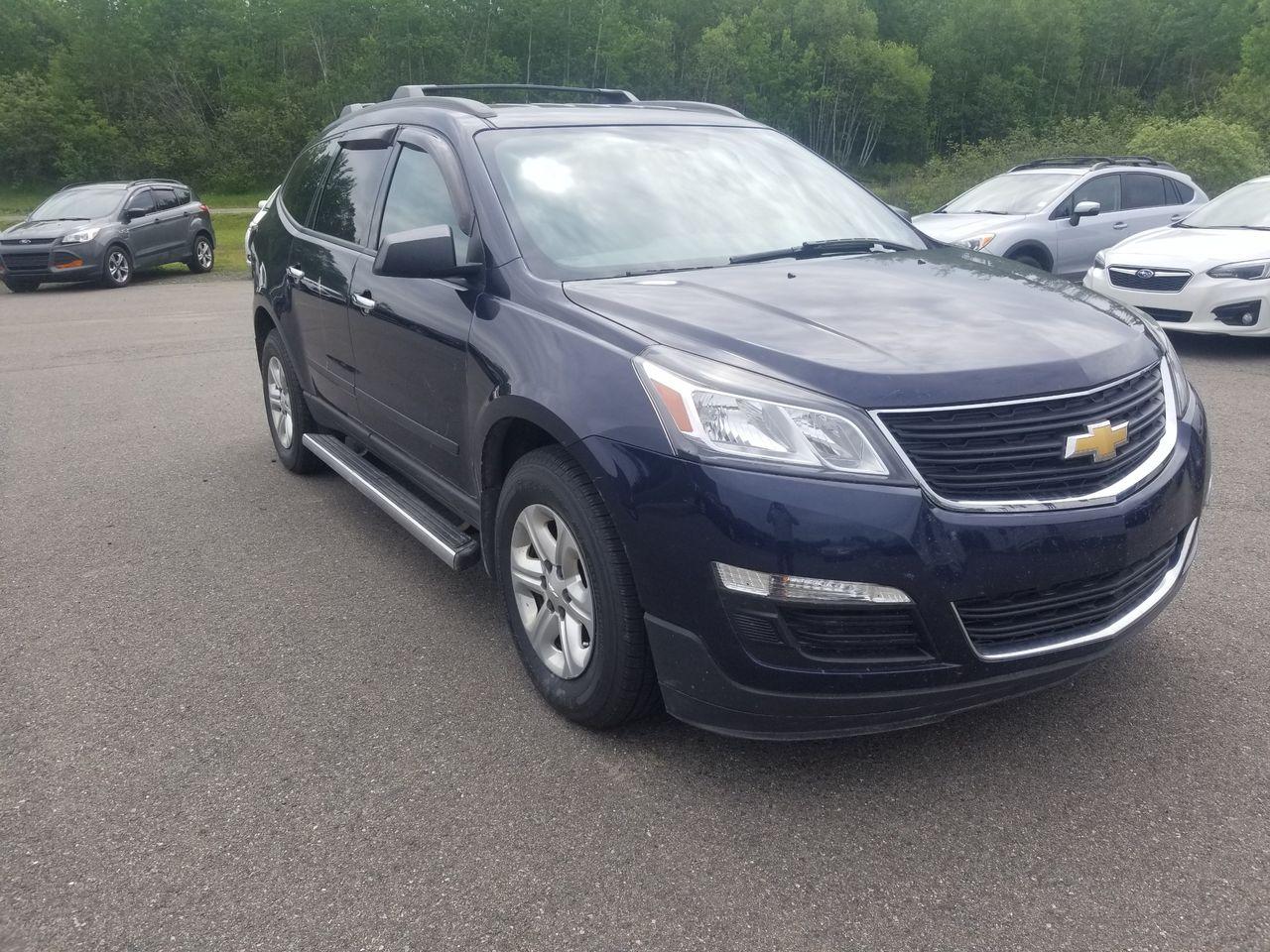 2016 Chevrolet Traverse LS-2