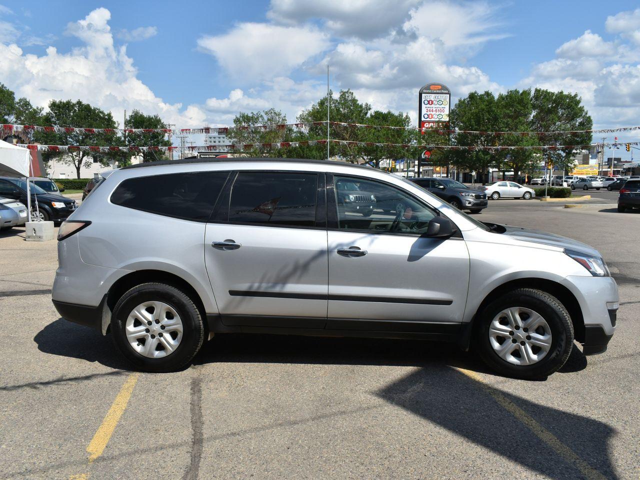 2016 Chevrolet Traverse LS-3