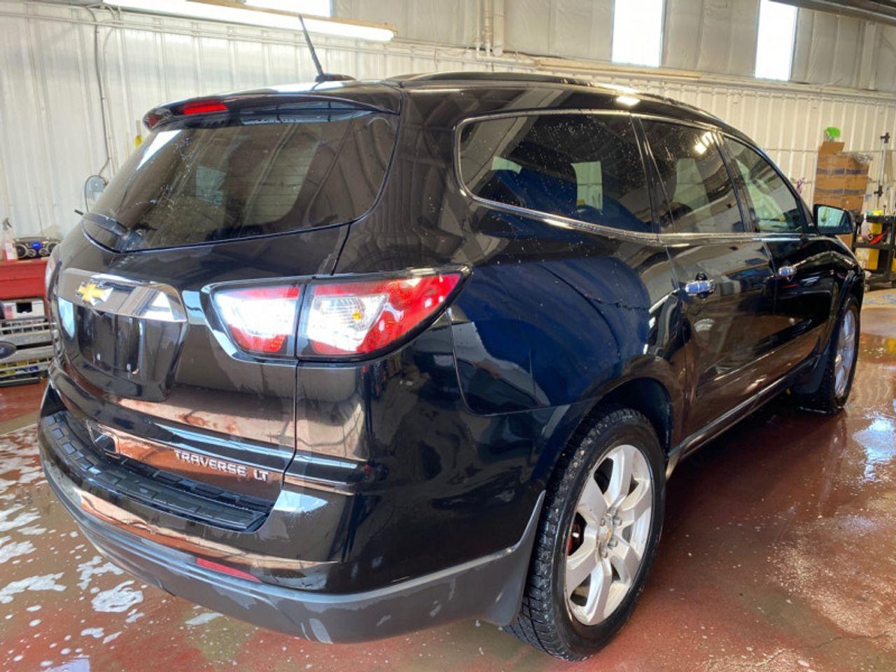 2016 Chevrolet Traverse LT-2
