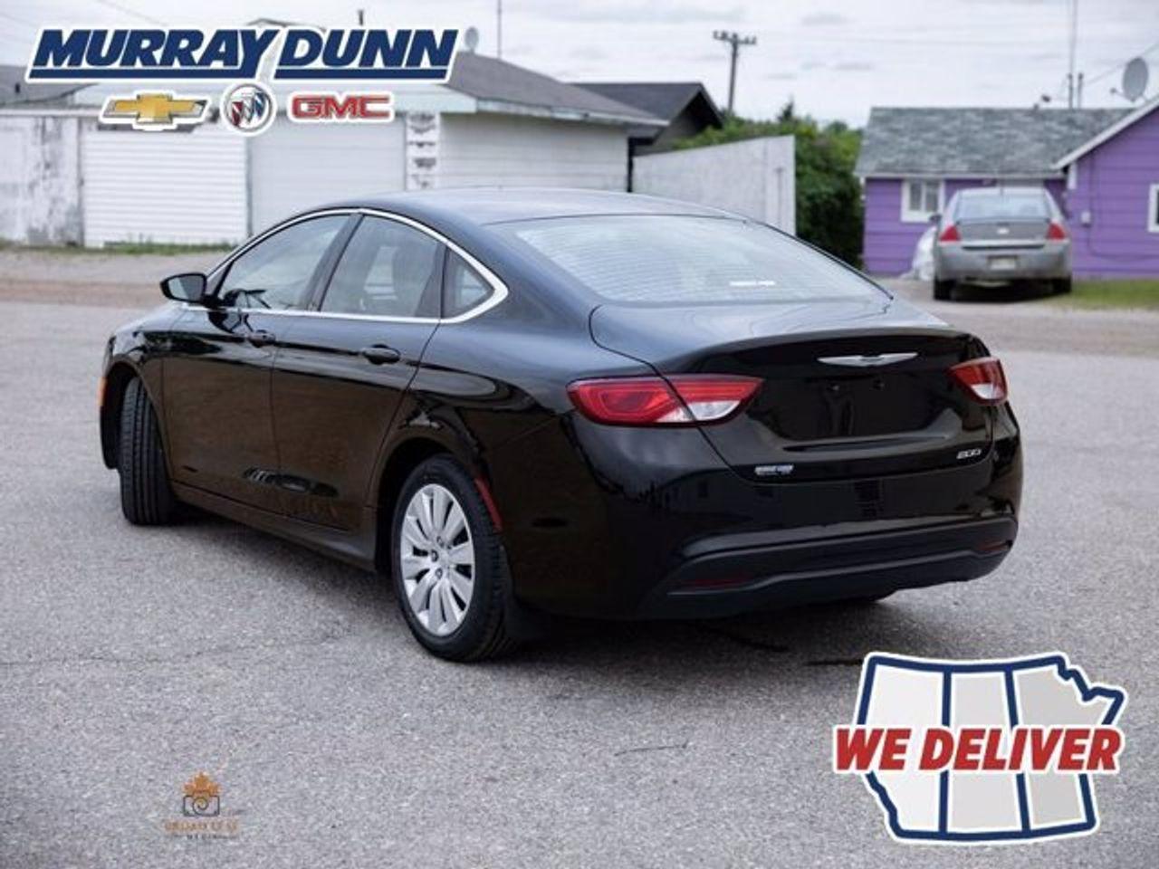 2016 Chrysler 200 LX-2