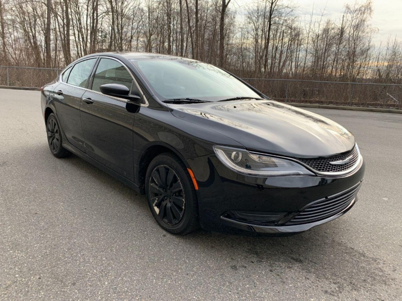 2016 Chrysler 200 LX-2