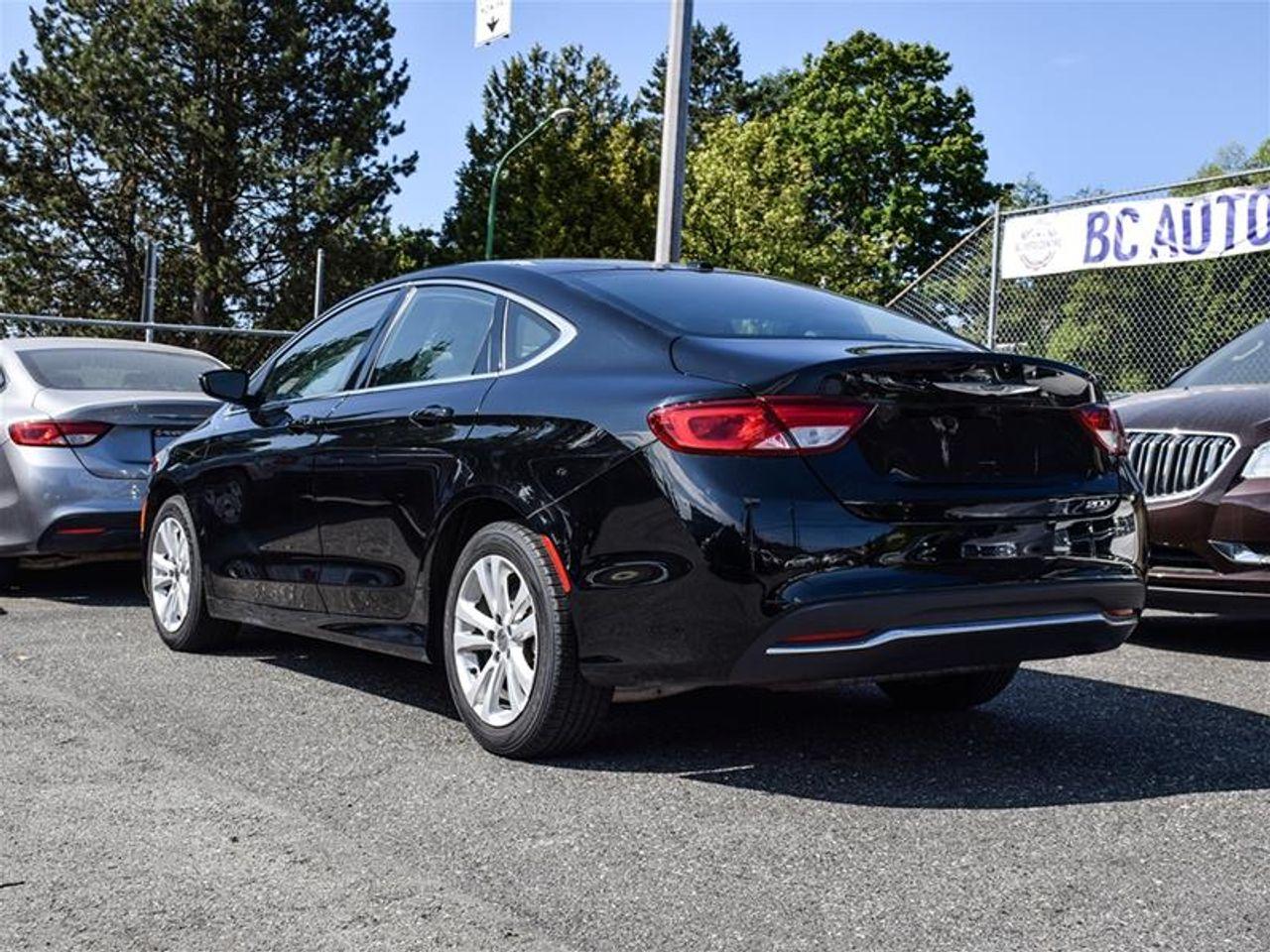 2016 Chrysler 200 Alloy Wheels-3