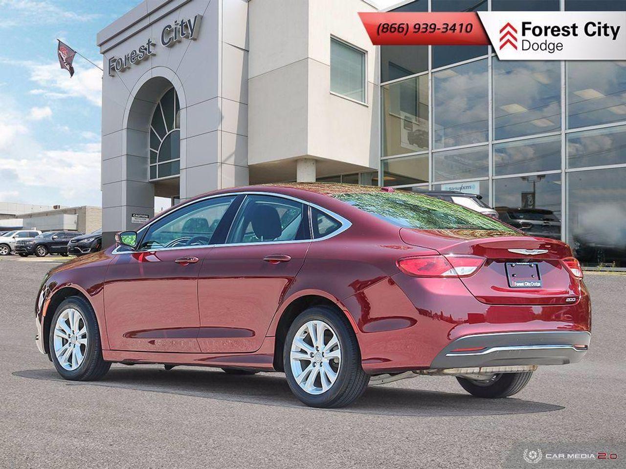 2016 Chrysler 200 Limited-3
