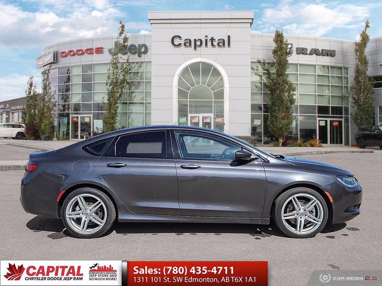 2016 Chrysler 200 S-2