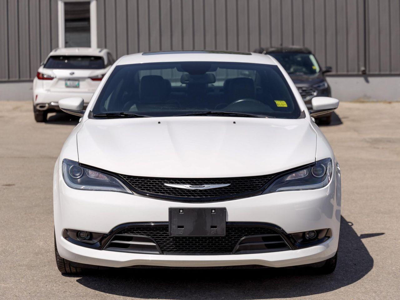 2016 Chrysler 200 S-2