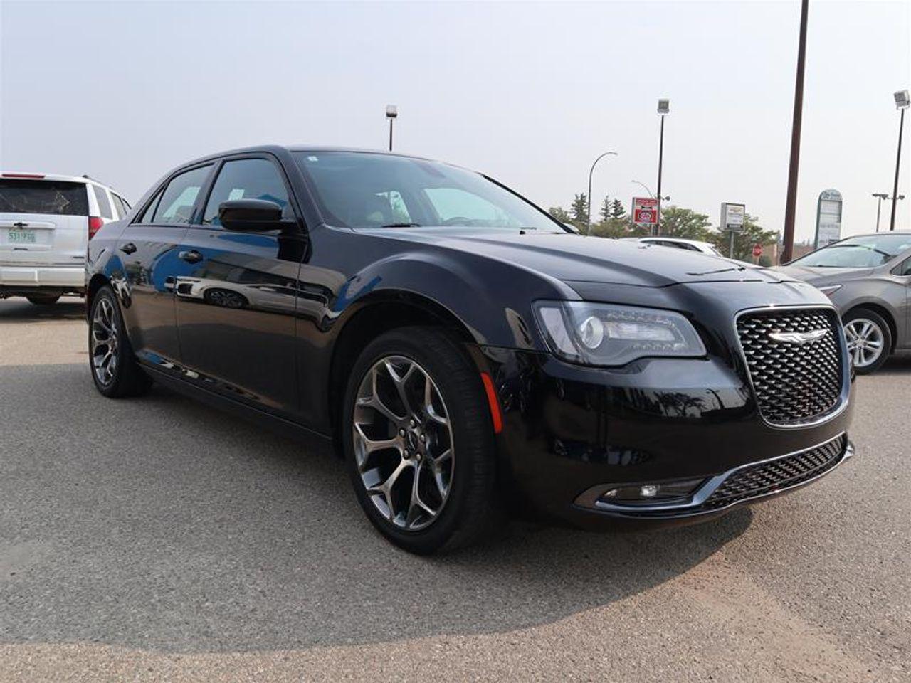 2016 Chrysler 300 S-2