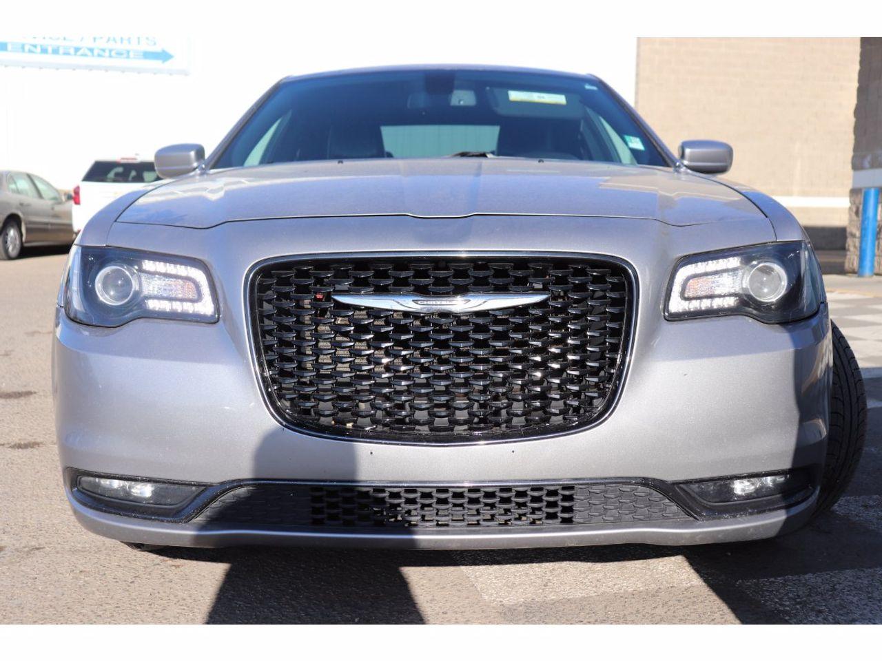 2016 Chrysler 300 S-1