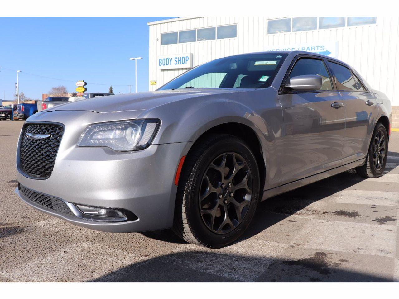 2016 Chrysler 300 S-2