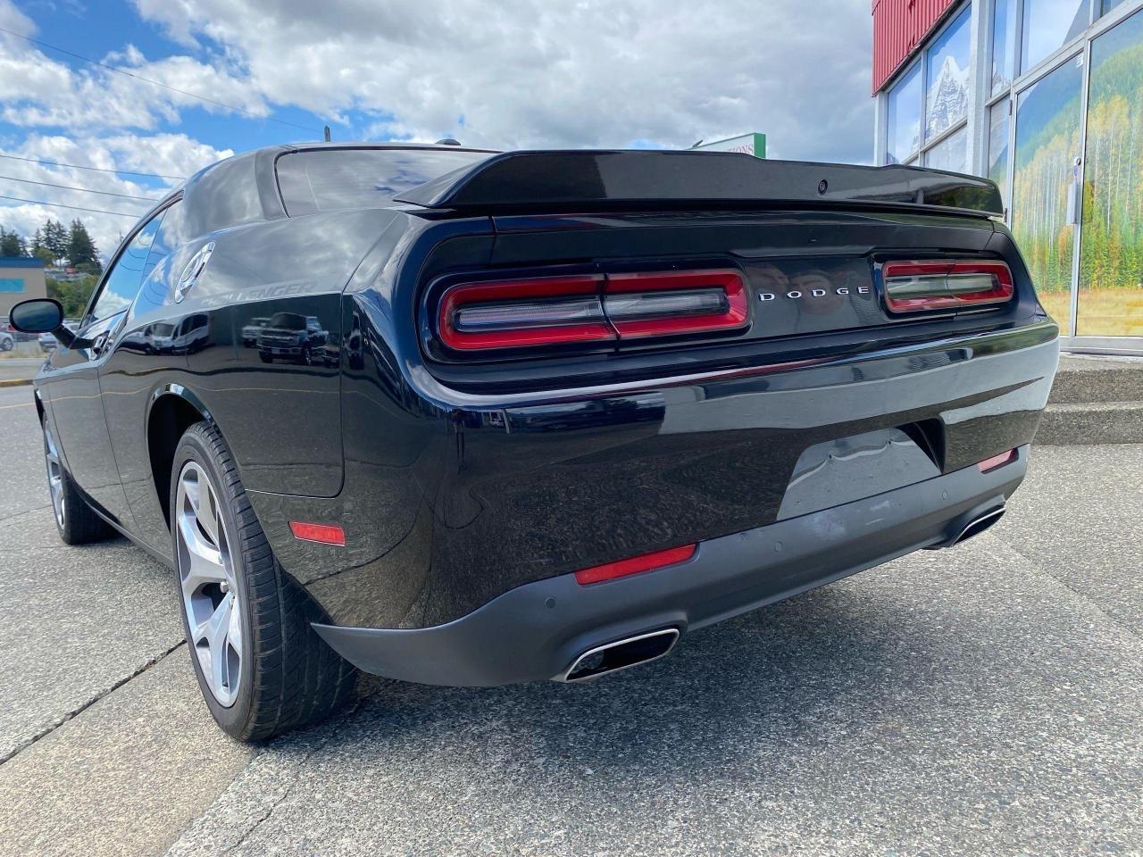 2016 Dodge Challenger SXT-3