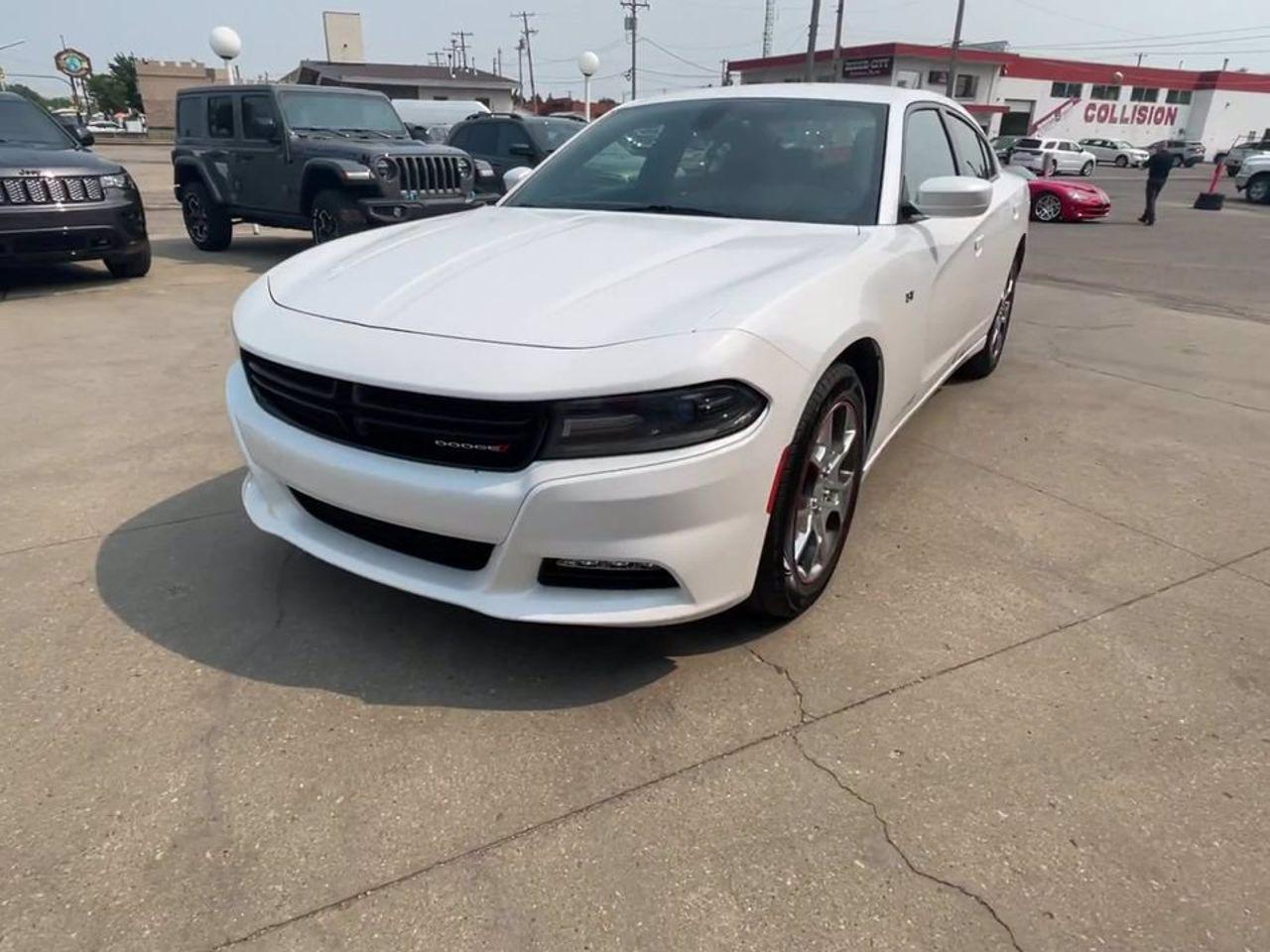2016 Dodge Charger SXT-4