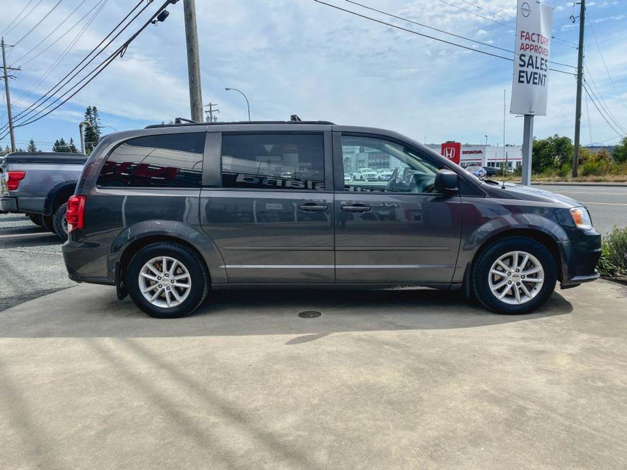2016 Dodge Grand Caravan SE-4