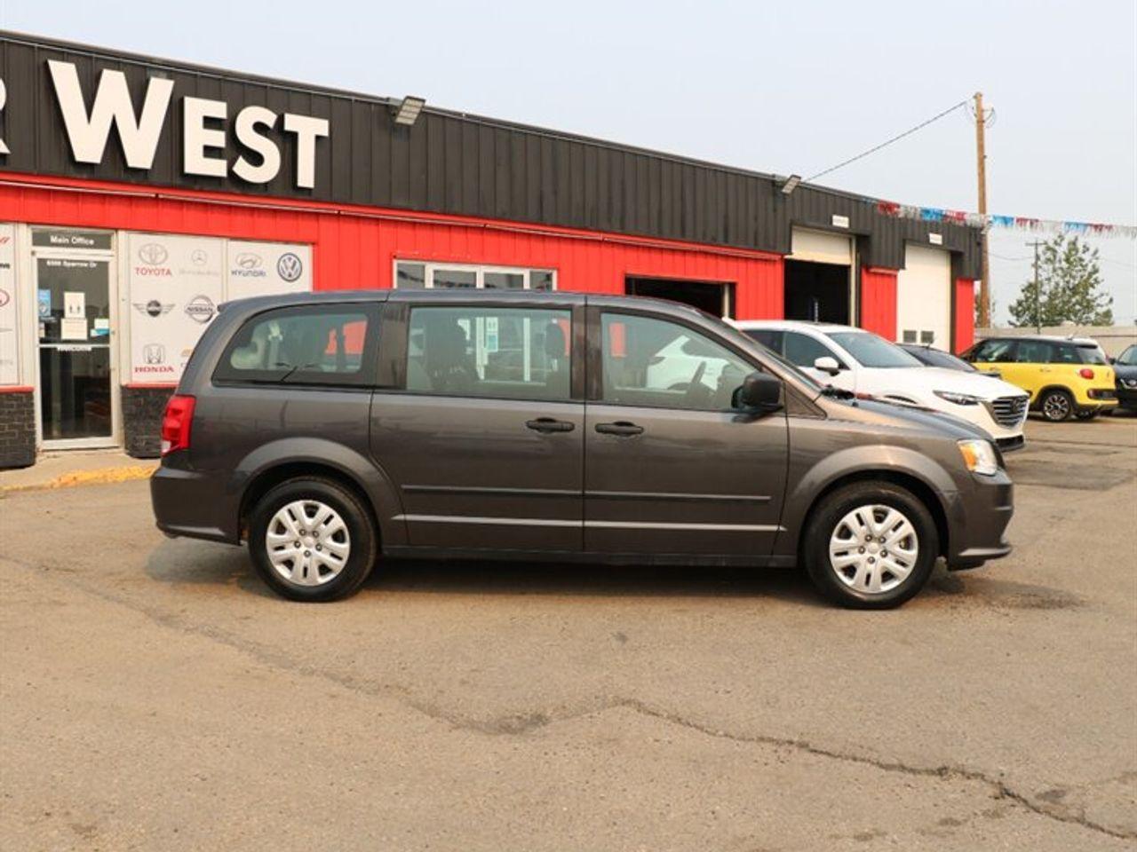 2016 Dodge Grand Caravan SE-1