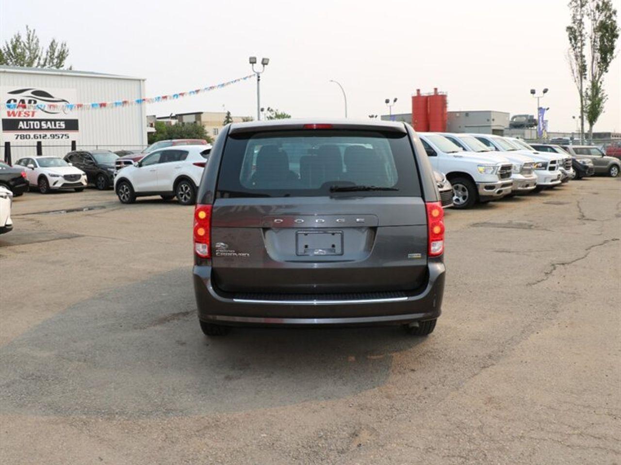 2016 Dodge Grand Caravan SE-3