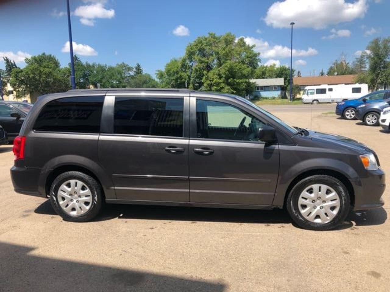 2016 Dodge Grand Caravan SE-3