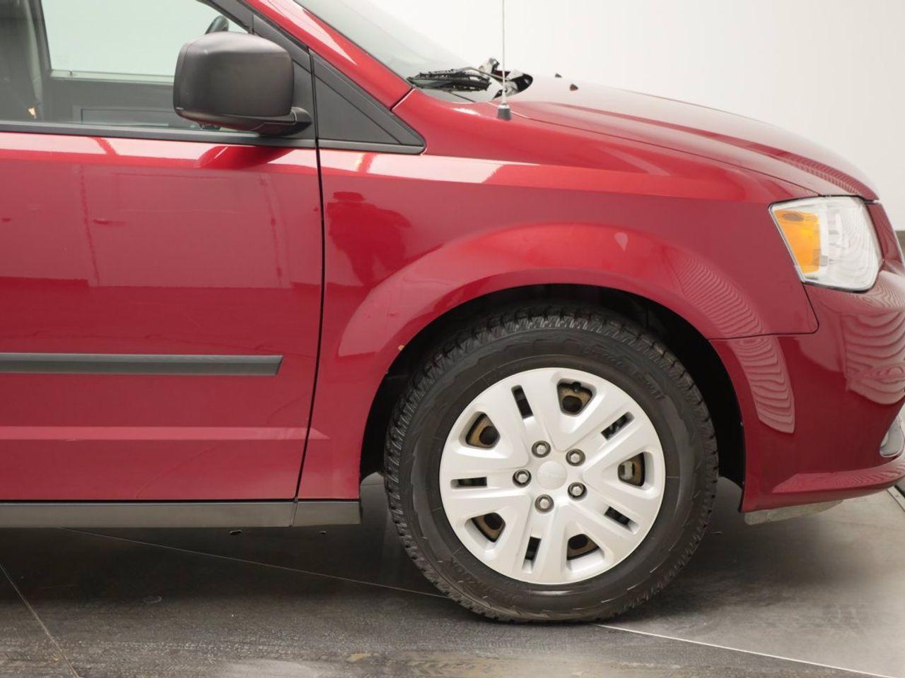 2016 Dodge Grand Caravan SE-1