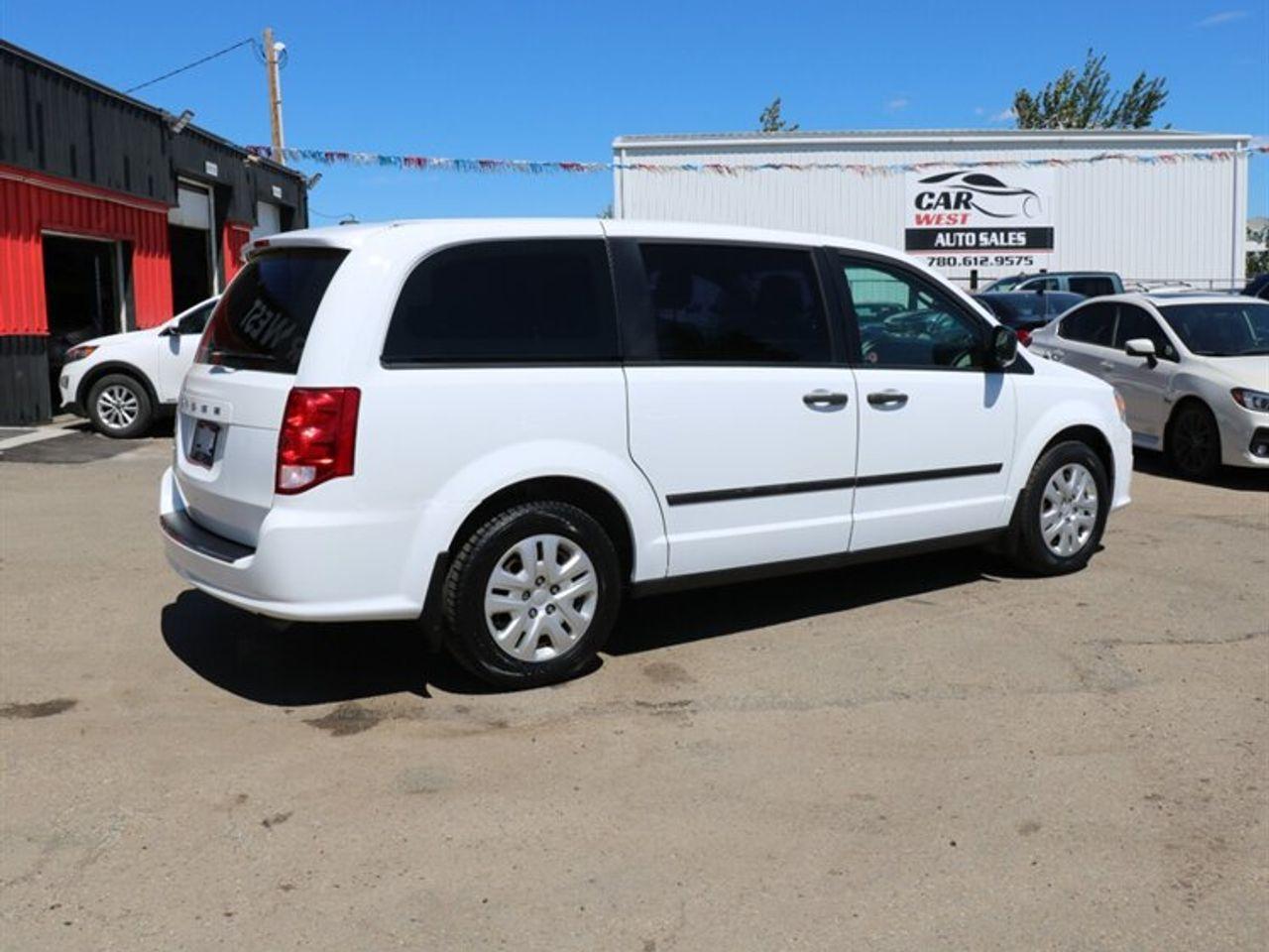 2016 Dodge Grand Caravan SE-2