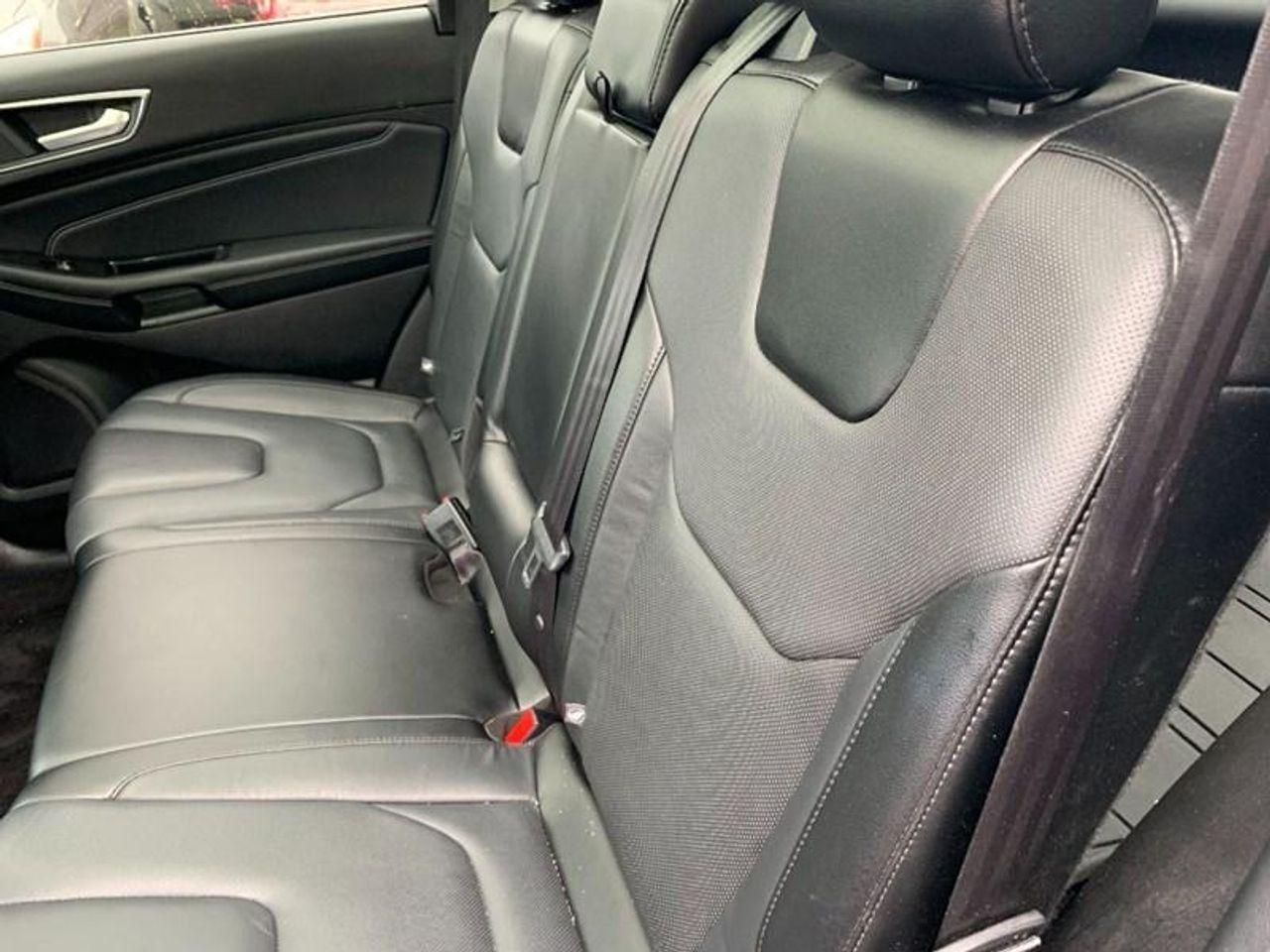 2016 Ford Edge Titanium-1