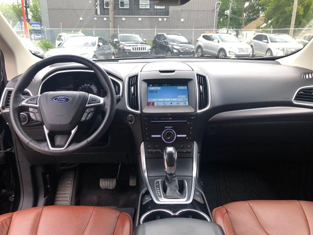 2016 Ford Edge Titanium-4