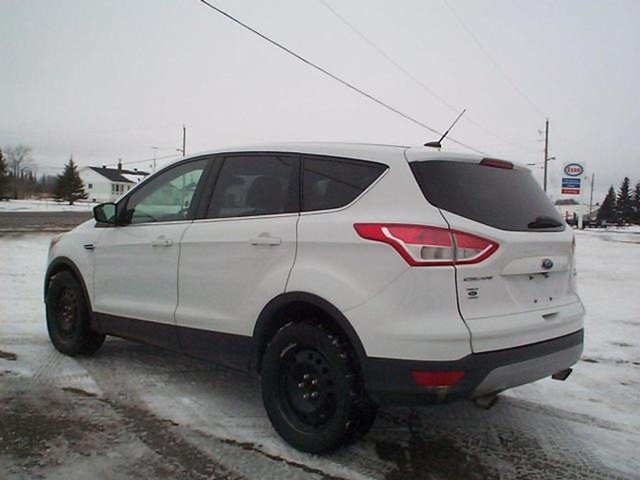 2016 Ford Escape SE-3