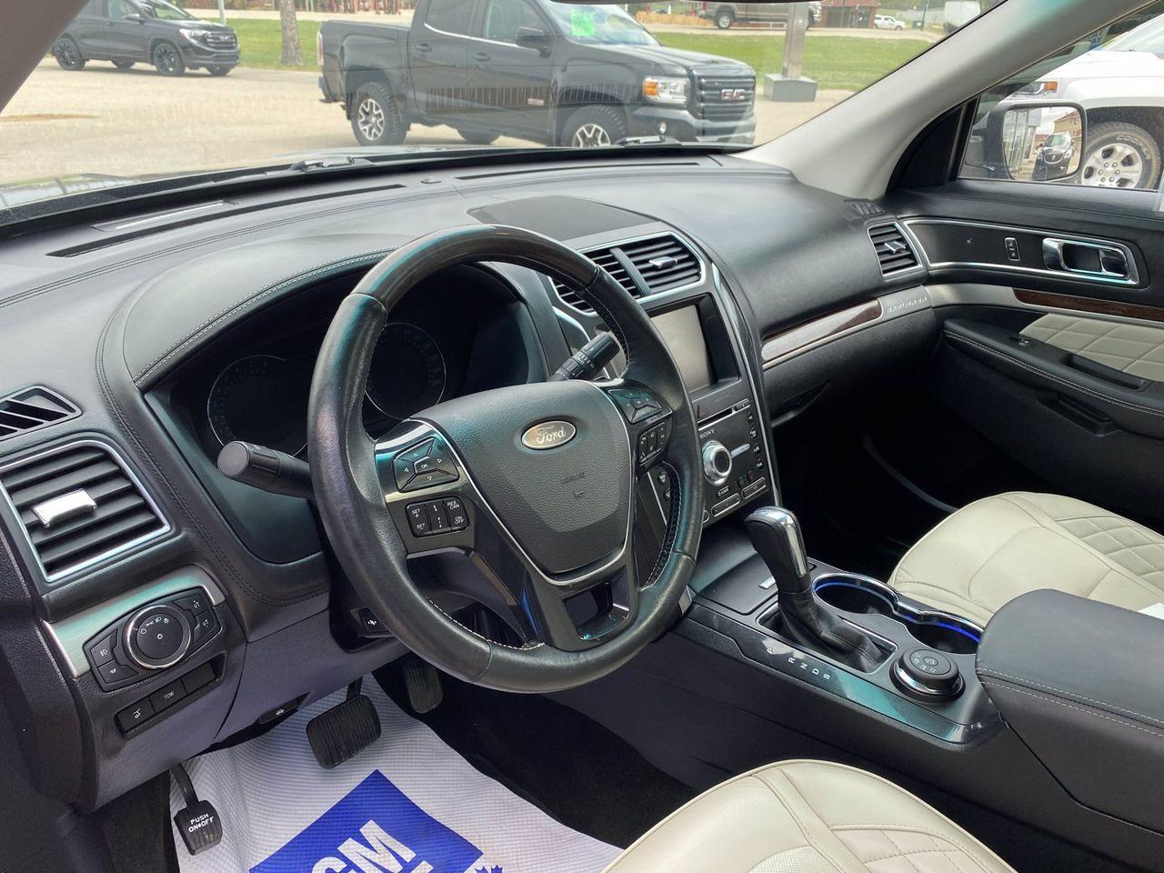 2016 Ford Explorer Platinum-2