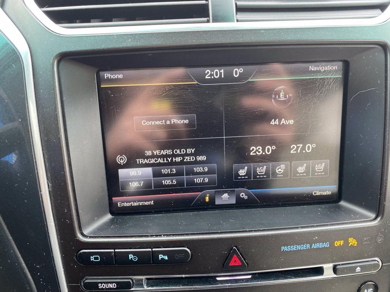 2016 Ford Explorer Platinum-4