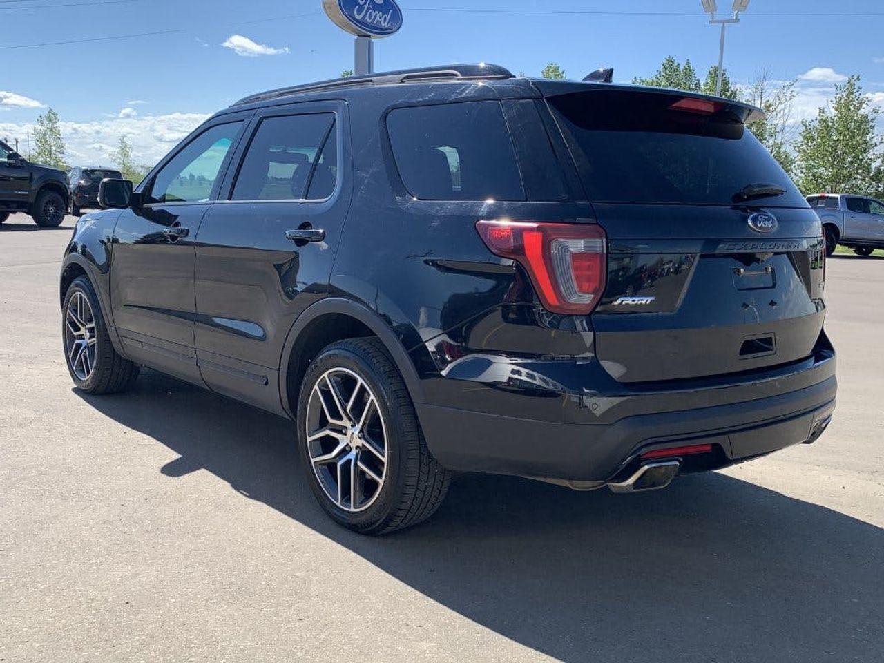 2016 Ford Explorer Sport-4