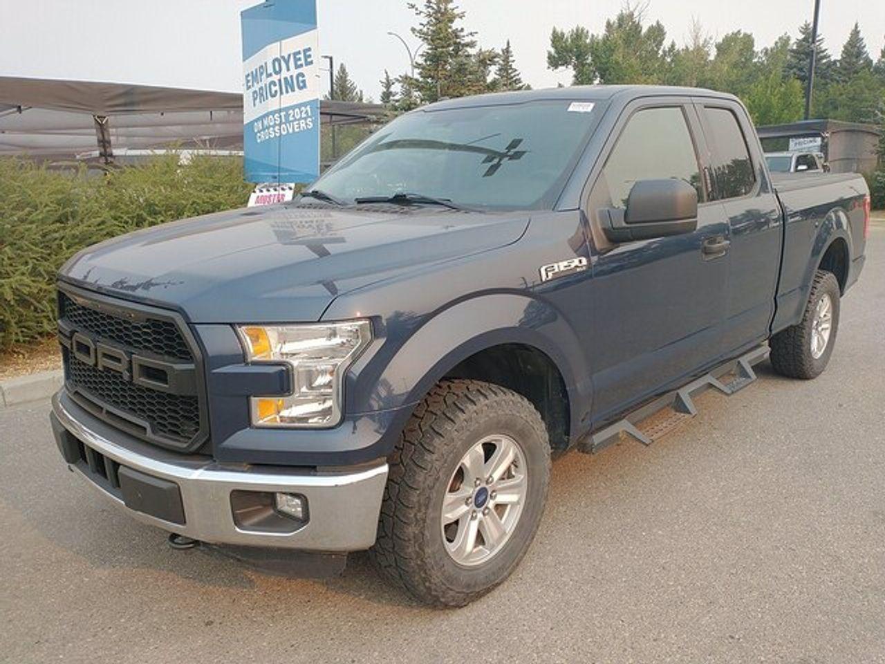 2016 Ford F-150 V8 XLT FX4-0
