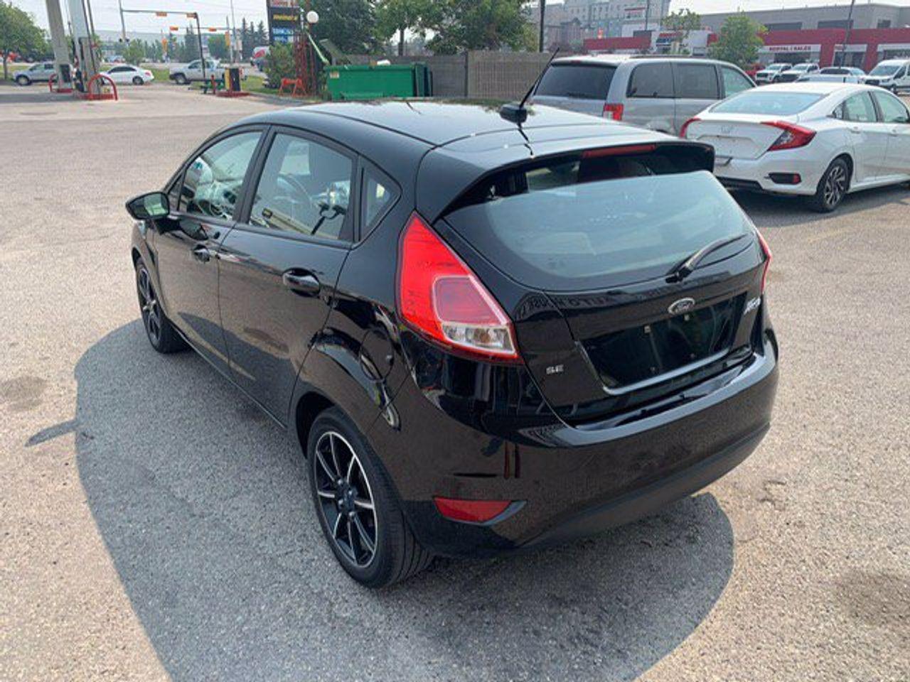 2016 Ford Fiesta SE-4