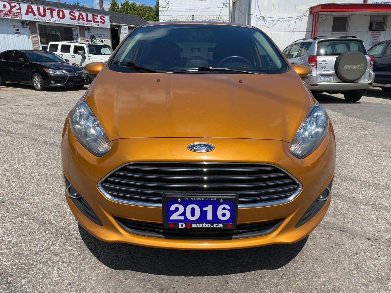 2016 Ford Fiesta SE-2