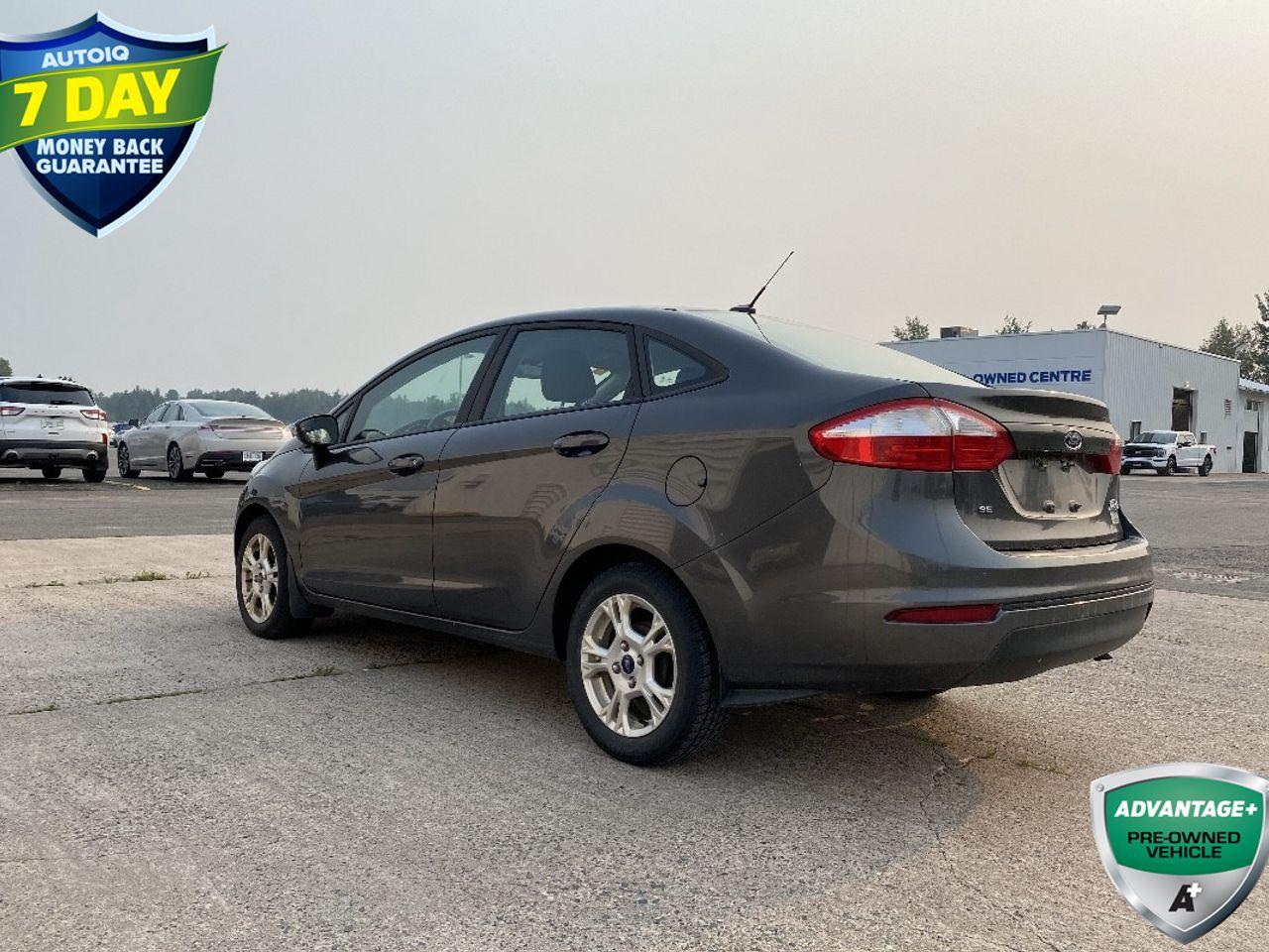2016 Ford Fiesta SE-0