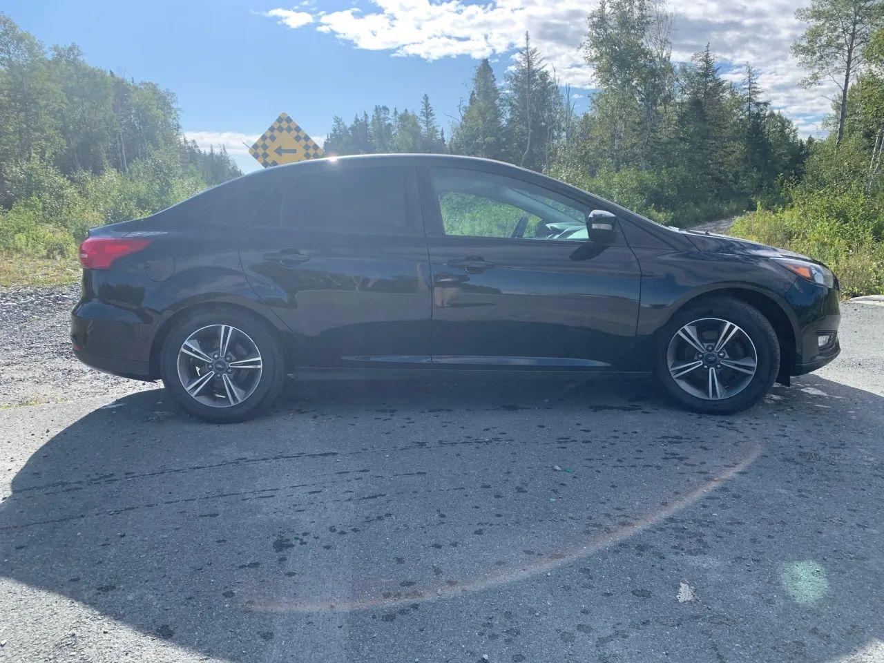 2016 Ford Focus SE-3