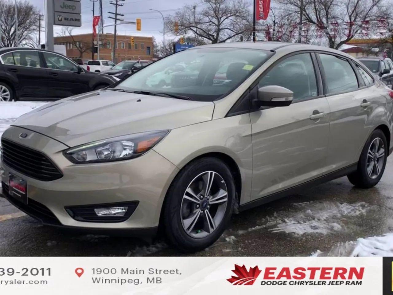 2016 Ford Focus SE-3