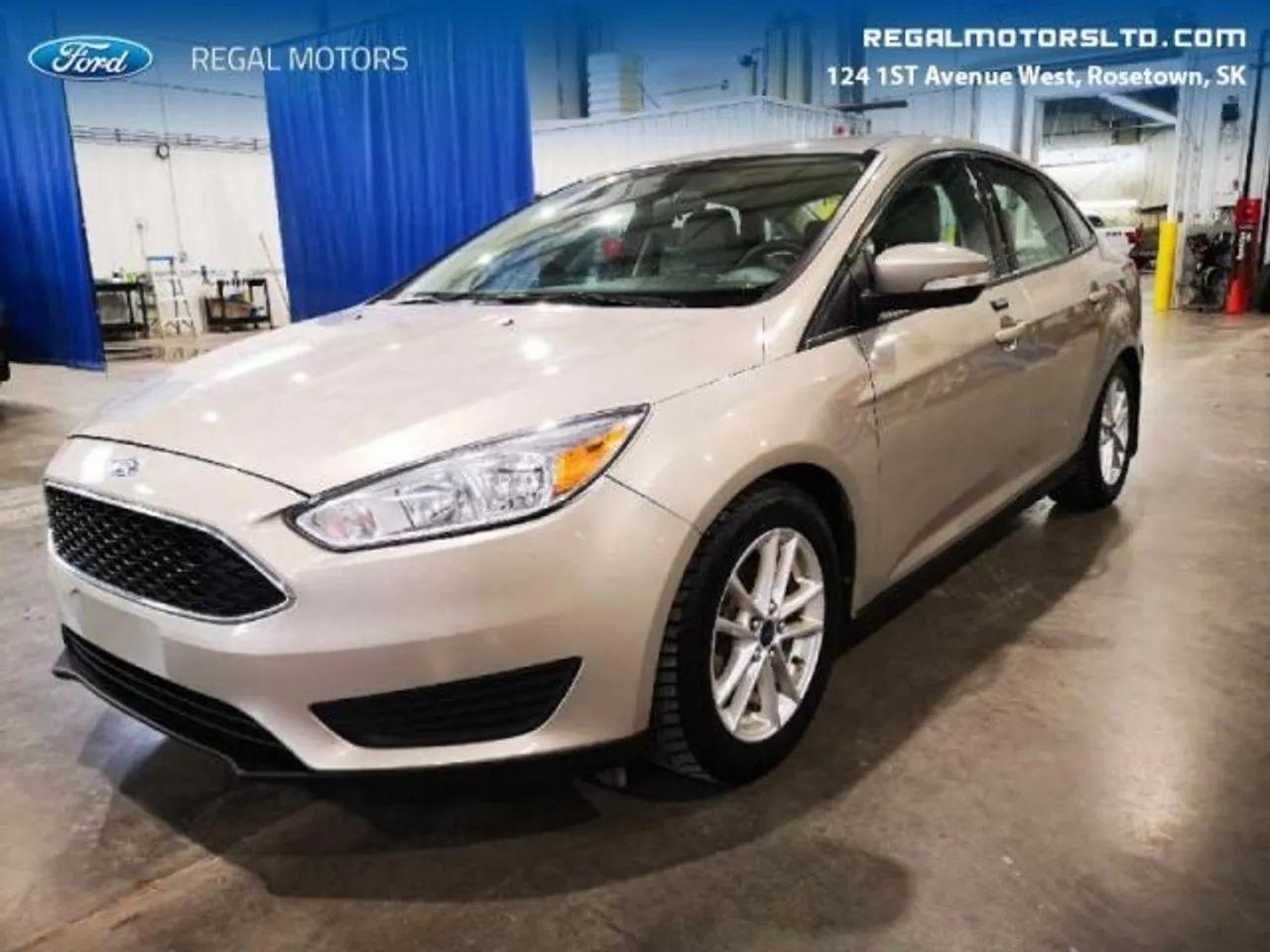 2016 Ford Focus SE-3