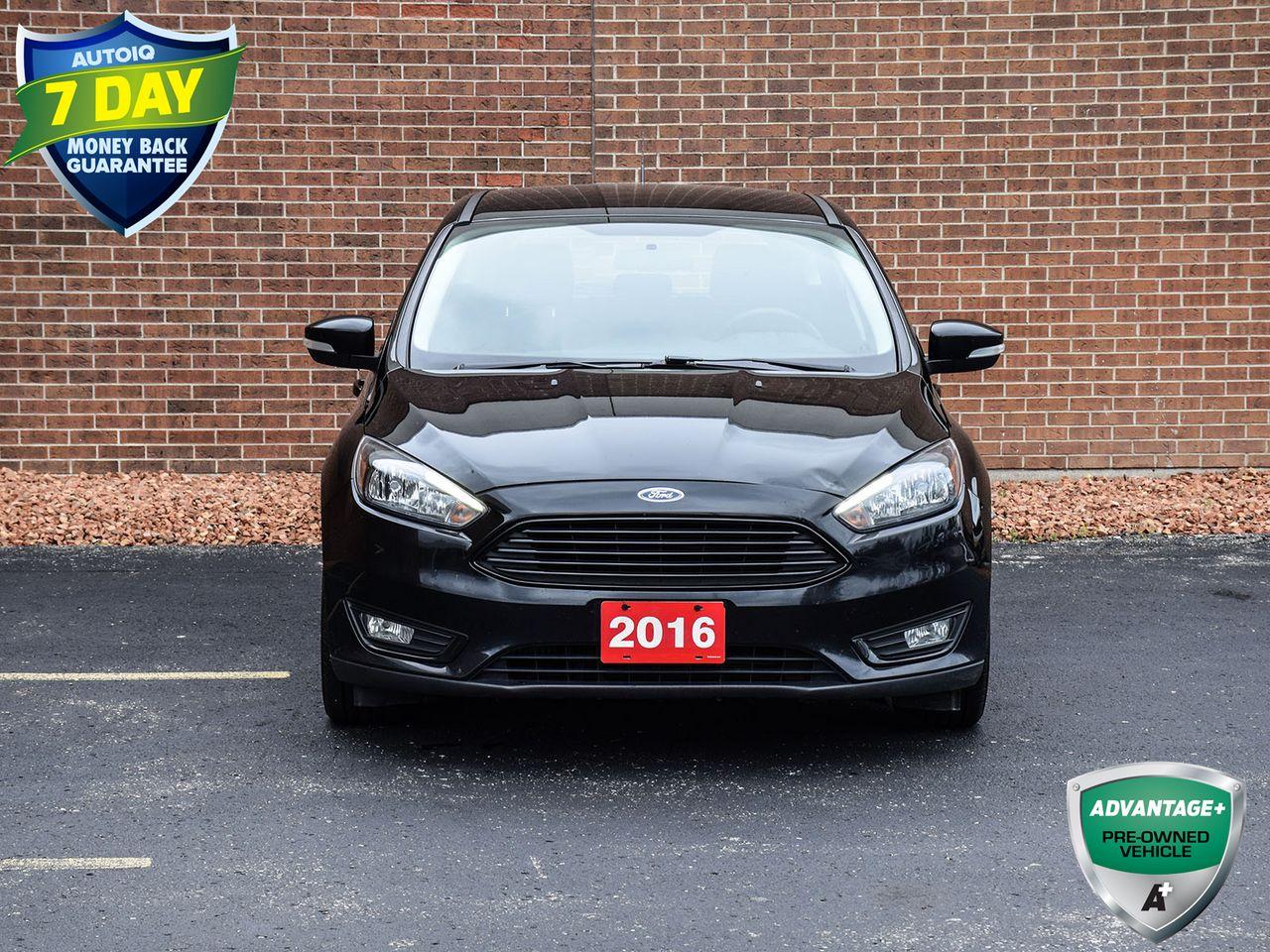 2016 Ford Focus SE-3